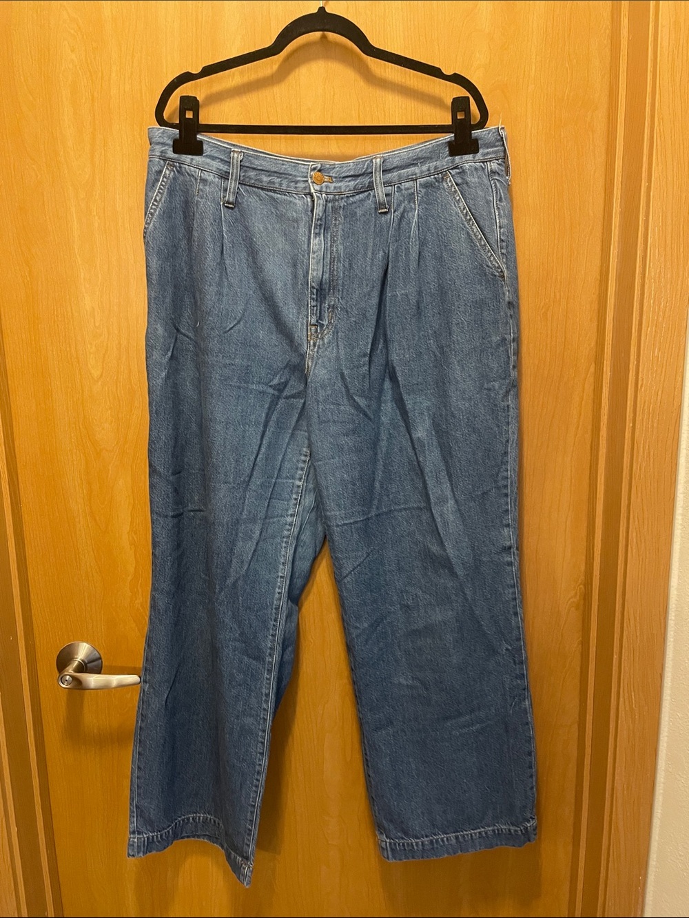 Madewell Women's Light Blue Straight-Leg Jeans